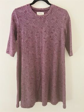 WVN Organic Cotton Embossed Floral Rose Knit Elbow Sleeve Shift Mini Dress Small